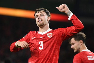 011026 - Wales v Norway - UEFA Nations League - Něco Williams of Wales celebrates scoring a goal