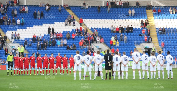 12.11.11 -  Wales v Norway, International Friendly -  The players observe a minutes silence at the start of the match 