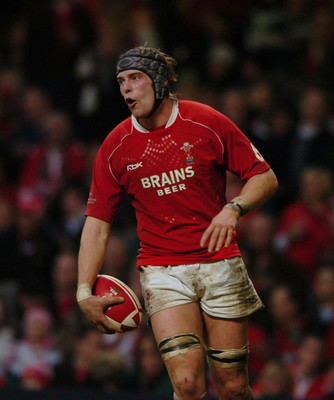 11.11.06  Wales v Pacific Islands Alun Wyn-Jones 