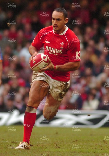 11.11.06 - Wales v Pacific Islanders - Invesco Perpetual Series - Wales' Sonny Parker 