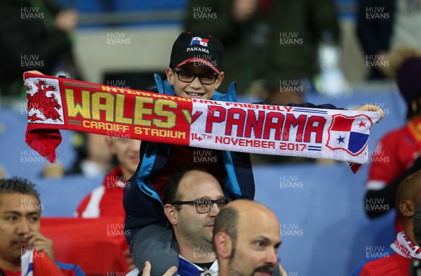 141117 - Wales v Panama - International Friendly - Panama fans