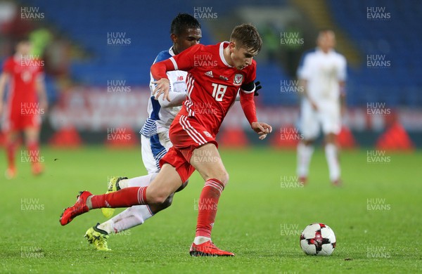 141117 - Wales v Panama - International Friendly - David Brooks of Wales makes ground