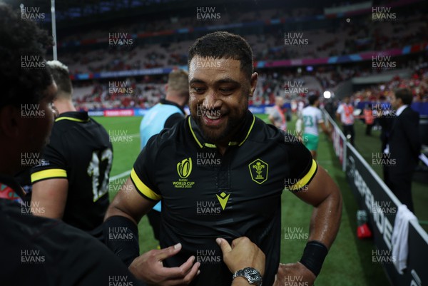 160923 - Wales v Portugal - Rugby World Cup France 2023 - Pool C - Taulupe Faletau of Wales at full time