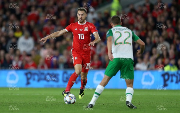 060918 - Wales v Republic of Ireland - UEFA Nations League - Aaron Ramsey of Wales is challenged by Conor Hourihane of Republic of Ireland