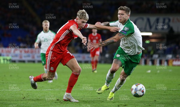 060918 - Wales v Republic of Ireland - UEFA Nations League - David Brooks of Wales is challenged by Jeff Hendrick of Republic of Ireland