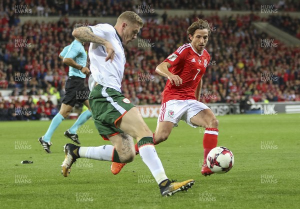 091017 - Wales v Republic of Ireland, FIFA World Cup 2018 Qualifier - Joe Allen of Wales looks to tackle James McClean of Republic of Ireland