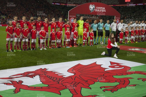 091017 - Wales v Republic of Ireland, FIFA World Cup 2018 Qualifier - The Wales team line up for the anthems at the start of the match