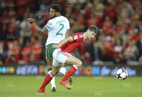 091017 - Wales v Republic of Ireland, FIFA World Cup 2018 Qualifier - Ben Davies of Wales gets away from Cyrus Christie of Republic of Ireland