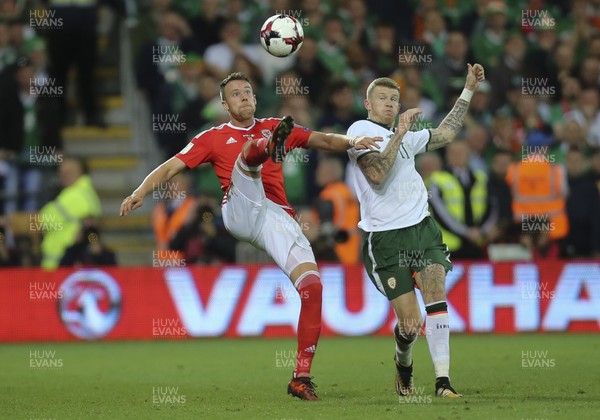 091017 - Wales v Republic of Ireland, FIFA World Cup 2018 Qualifier - Chris Gunter of Wales and James McClean of Republic of Ireland compete for the ball