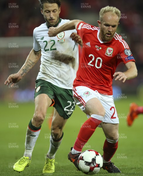 091017 - Wales v Republic of Ireland, FIFA World Cup 2018 Qualifier - Jonathan Williams of Wales gets away from Harry Arter of Republic of Ireland