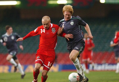 17.10.07 - Euro 2008 Qualifying Match, Group D Wales v Republic of Ireland Wales' David Cotterill is challenged by Ireland's Paul McShane leading to Wales' last minute penalty 
