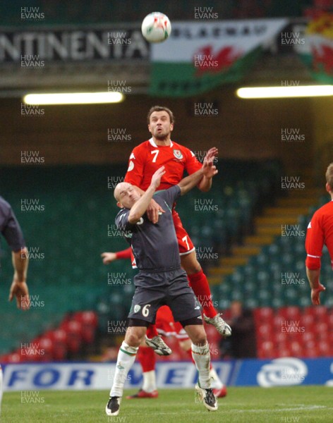 17.10.07 - Euro 2008 Qualifying Match, Group D Wales v Republic of Ireland Wales' Carl Fletcher and Ireland's Lee Carsley compete for a high ball 