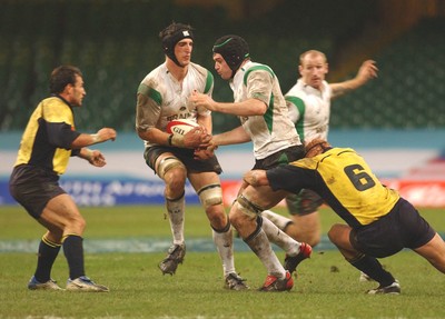 12.11.04 Wales v Romania  Wales Luke Charteris links with Michael Owen  