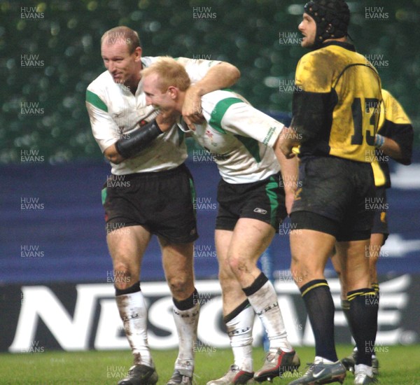 12-11-04. Wales v Romania.  Wales' Tom Shanklin is congratulated by gareth Thomas for his fourth try.  