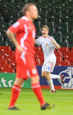 09.09.09 - World Cup Qualifying Group 4 Wales v Russia Russia's Roman Pavlyuchenko celebrates scoring his sides third goal 