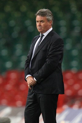 09.09.09 Wales v Russia... Russia manager Guus Hiddink . 