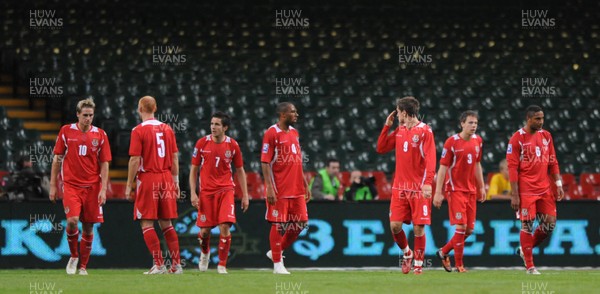09.09.09 -  Wales v Russia - World Cup 2010 Qualifier Group Four - Wales players look dejected. 