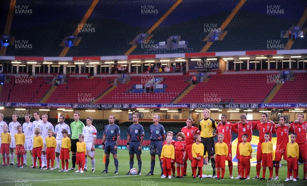 09.09.09 - Wales v Russia - World Cup 2010 Qualifier Group Four - Russia and Wales players line up for the national anthems. 