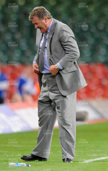 09.09.09 -  Wales v Russia - World Cup 2010 Qualifier Group Four - Wales manager John Toshack. 
