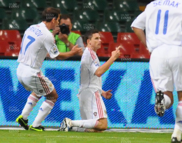 09.09.09 - World Cup Qualifying Group 4 Wales v Russia Russia's Igor Semshov (Ctr) celebrates after scoring goal 