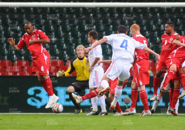 09.09.09 - World Cup Qualifying Group 4 Wales v Russia Russia's Sergei Ignashevich (4) scores goal from free kick 