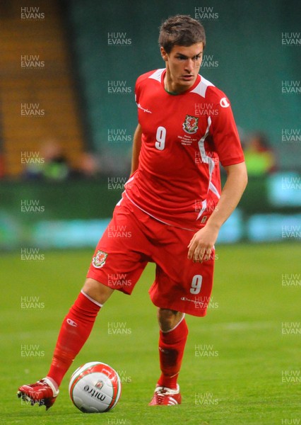 09.09.09 - World Cup Qualifying Group 4 Wales v Russia Wales' Aaron Ramsey   