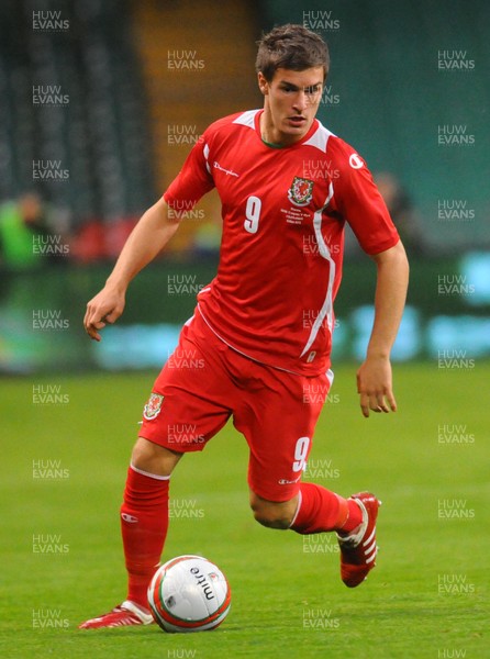 09.09.09 - World Cup Qualifying Group 4 Wales v Russia Wales' Aaron Ramsey   