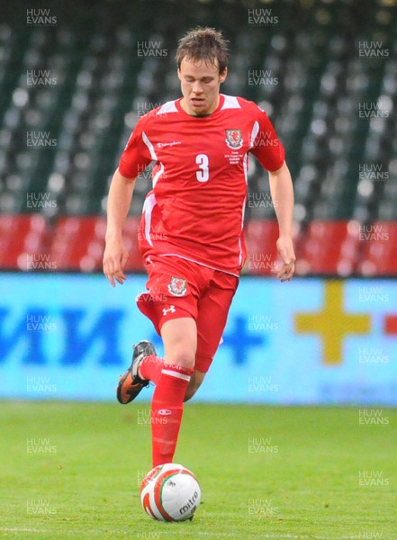09.09.09 - World Cup Qualifying Group 4 Wales v Russia Wales' Chris Gunter   