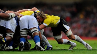 13.11.09 - Wales v Samoa - Invesco Perpetual Series 2009 - Wales' Andy Powell. 