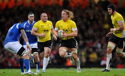 13.11.09 - Wales v Samoa - Invesco Perpetual Series 2009 - Wales' Andy Powell. 