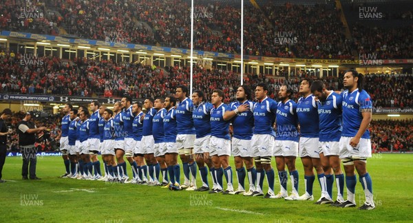13.11.09 - Wales v Samoa - Invesco Perpetual Series 2009 - Samoa line up for the national anthems. 