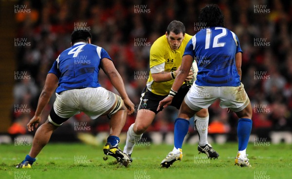 13.11.09 - Wales v Samoa - Invesco Perpetual Series 2009 - Wales' Paul James. 