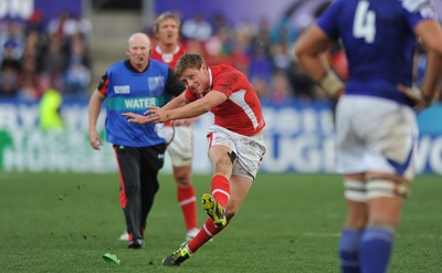 18.09.11 - Wales v Samoa - Rugby World Cup 2011 - Rhys Priestland of Wales kicks at goal. 