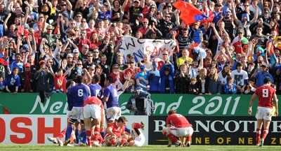 18.09.11 - Wales v Samoa - Rugby World Cup 2011 - Anthony Perenise of Samoa scores try. 