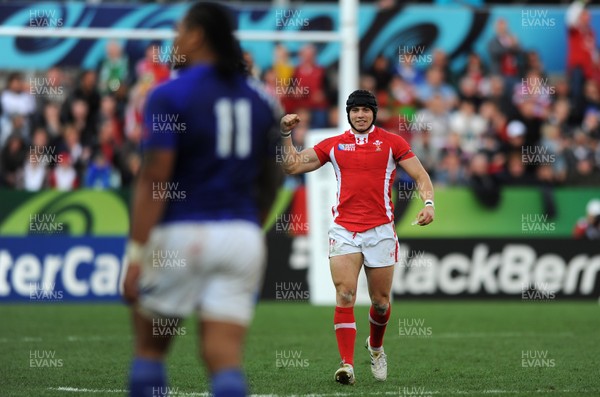 18.09.11 - Wales v Samoa - Rugby World Cup 2011 - Leigh Halfpenny of Wales celebrates at the end of the game. 