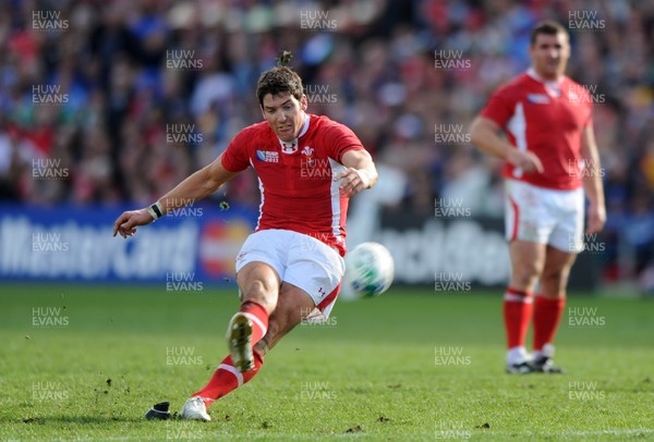 18.09.11 - Wales v Samoa - Rugby World Cup 2011 - James Hook of Wales kicks at goal. 