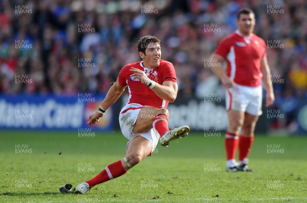18.09.11 - Wales v Samoa - Rugby World Cup 2011 - James Hook of Wales kicks at goal. 
