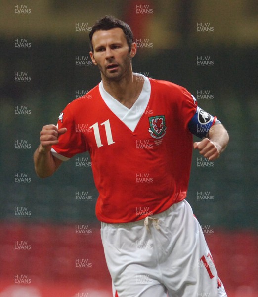28.03.07 - Euro 2008 Qualifier Wales v San Marino Wales' Captain Ryan Giggs celebrates scoring an early goal 