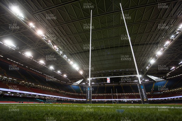 030224 - Wales v Scotland - Guinness 6 Nations 2024 - General View of the Principality Stadium with the roof closed