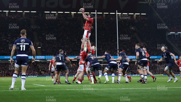 030224 - Wales v Scotland, Guinness Six Nations 2024 - Adam Beard of Wales takes the line out
