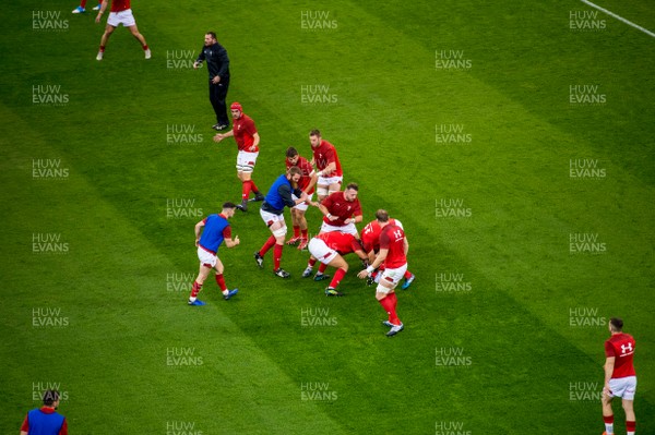 031118 - Wales v Scotland, Under Armour Series - Wales warm up ahead of the game 