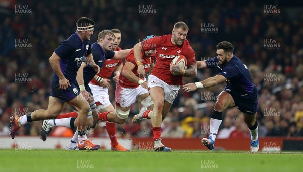 031118 - Wales v Scotland - Under Armour Series - Ross Moriarty of Wales makes a break from the Scotland defence