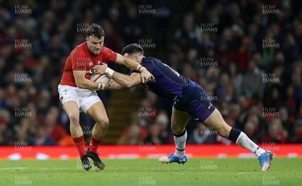 031118 - Wales v Scotland - Under Armour Series - Luke Morgan of Wales is tackled by Alex Dunbar of Scotland