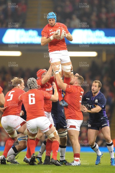 031118 - Wales v Scotland - Under Armour Series - Justin Tipuric of Wales 