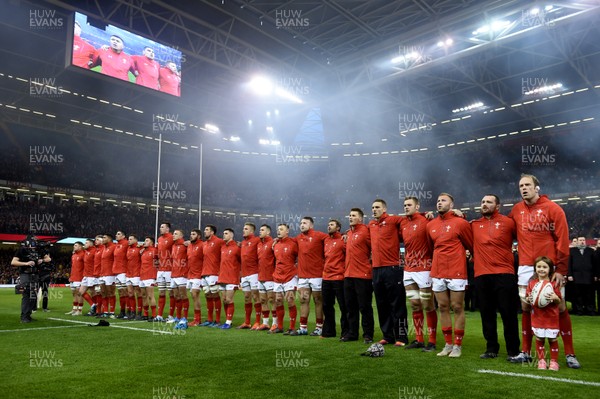 031118 - Wales v Scotland - Doddle Weir Cup -  Wales sing the anthem