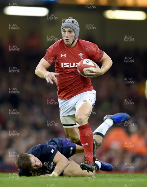 031118 - Wales v Scotland - Doddle Weir Cup -  Jonathan Davies of Wales gets past Huw Jones of Scotland 