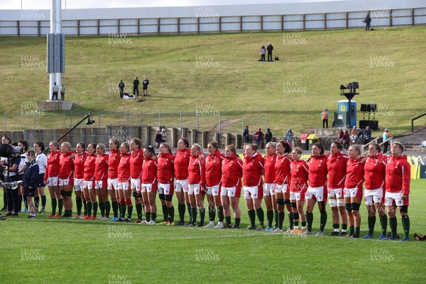 091022 - Wales v Scotland, Women’s Rugby World Cup 2021 Pool A - The Wales team line up for the anthems at the start of the match