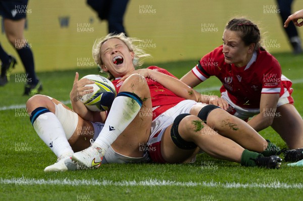 091022 - Wales v Scotland, Women’s Rugby World Cup 2021 Pool A - Alisha Butchers of Wales reacts in pain as she’s injured when she’s tackled just short of the line