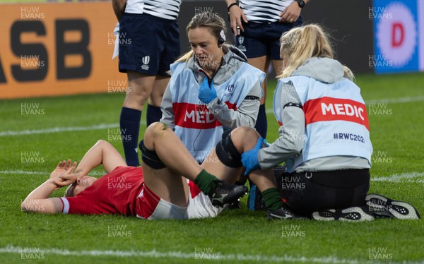 091022 - Wales v Scotland, Women’s Rugby World Cup 2021 Pool A - Alisha Butchers is treated after being injured