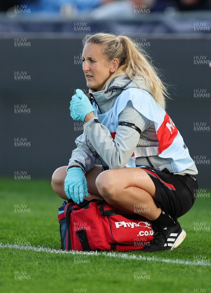 091022 - Wales v Scotland, Women’s Rugby World Cup 2021 Pool A - Medic Jo Perkins
